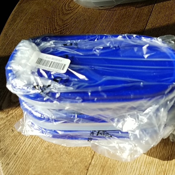 Tupperware Modular Mates Mini-Ovals. - Picture 8 of 8